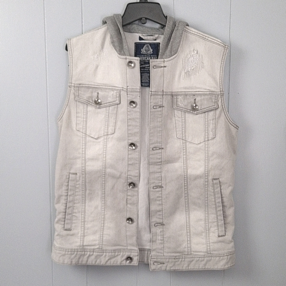 NWOT American Rag Distressed Hooded Vest Size M
